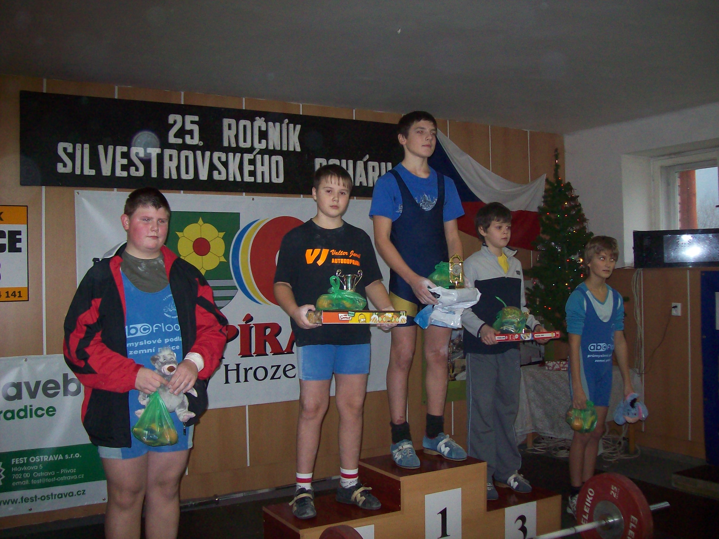 Silvestrovský pohár 2011 M.Návrat 5.místo ,O.Tchurz 2.místo, M.Madlé 4.místo